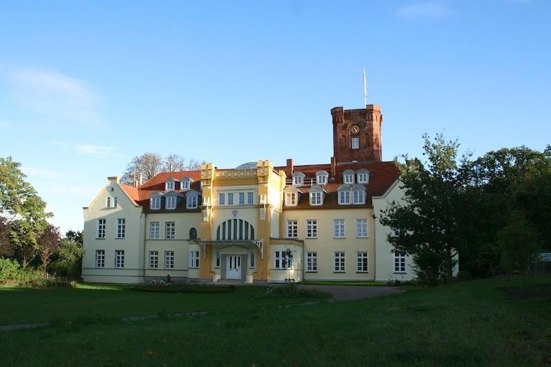 Schloss Lelkendorf, Fewo Hoppenrade Екстер'єр фото